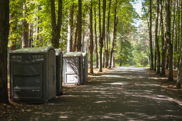Best High-end porta potty rental  in Maywood, CA